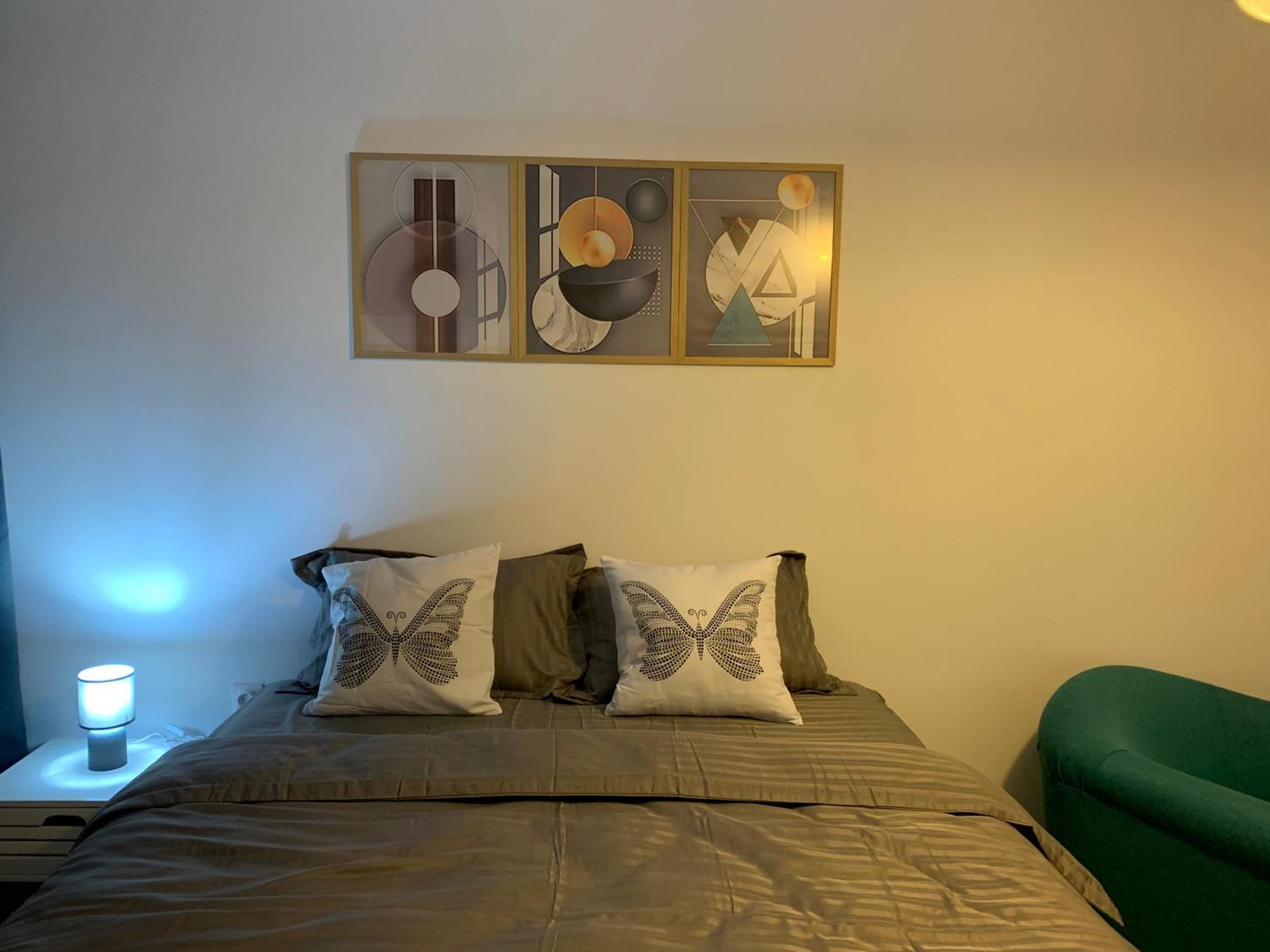 Conclavia Unu Apartman Medgyes Kültér fotó