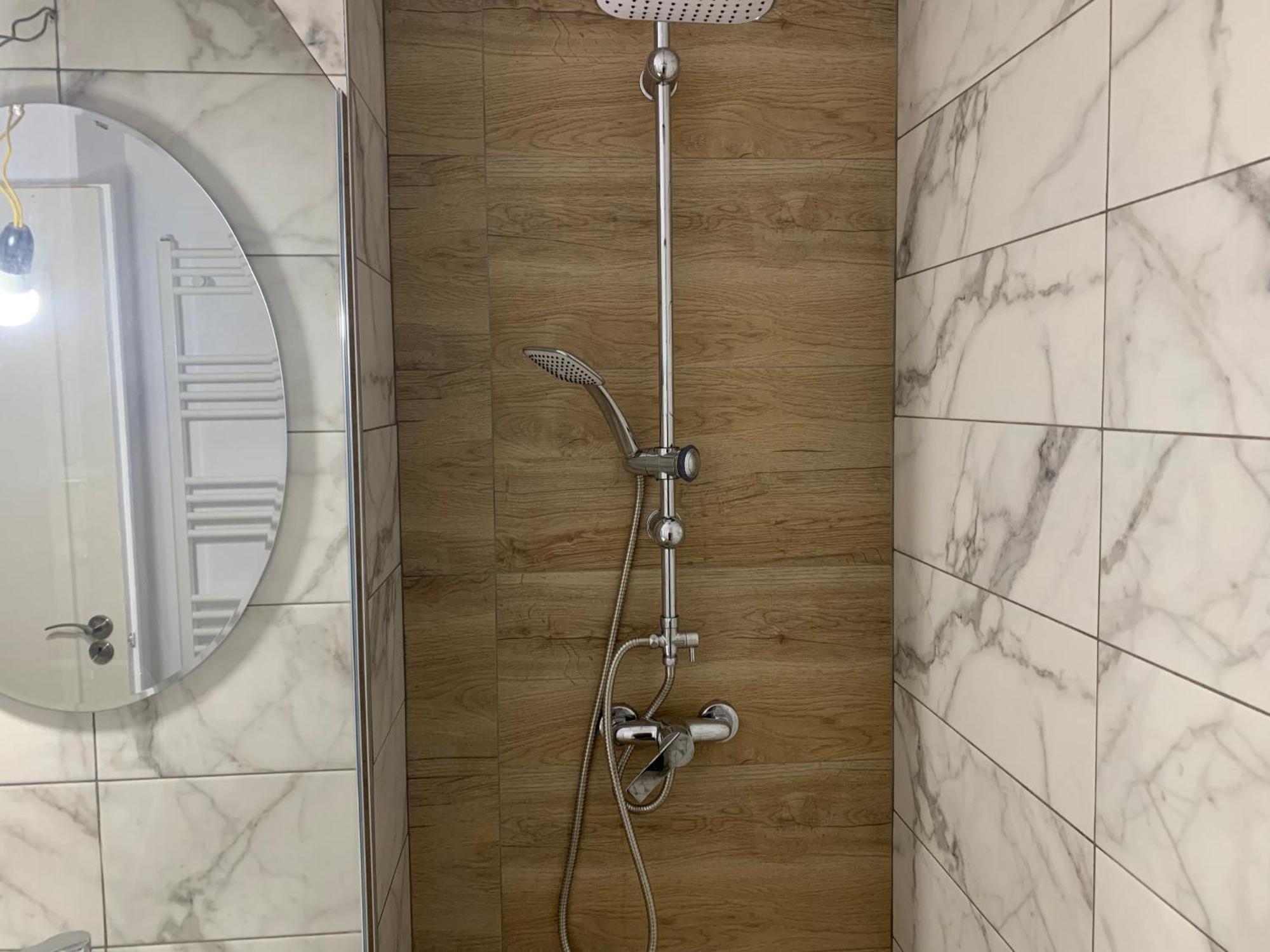 Conclavia Unu Apartman Medgyes Kültér fotó