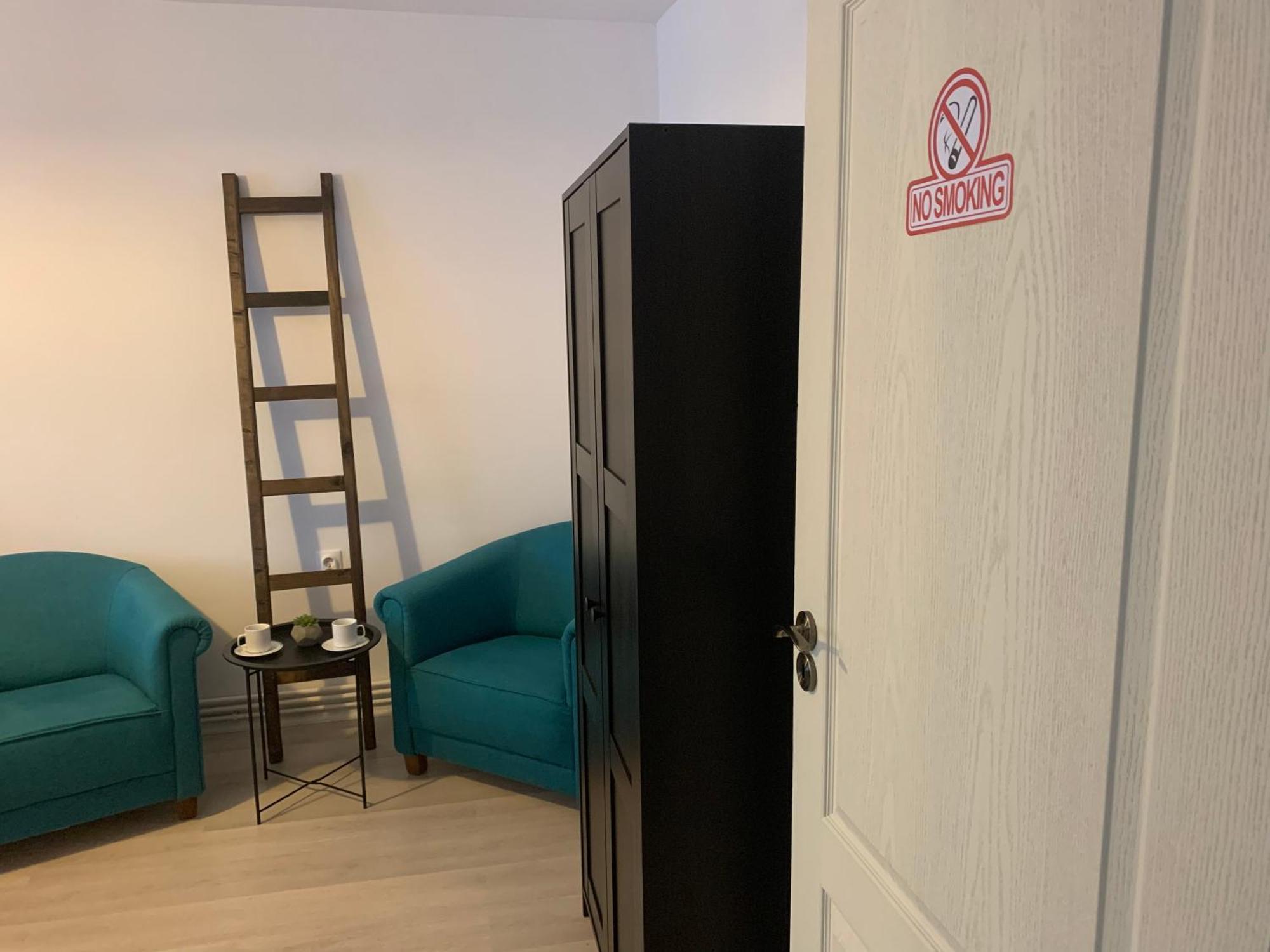 Conclavia Unu Apartman Medgyes Kültér fotó